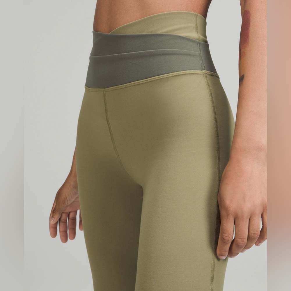 Lululemon Throwback Astro Pants: Bronze Green / Medium Olive - Size 12 - NWT
